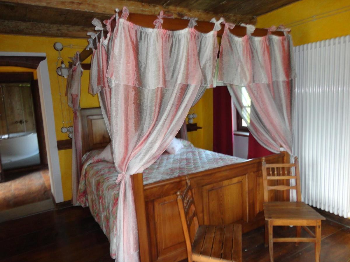 B&B "La Baita Delle Coccinelle" Varallo Exterior foto